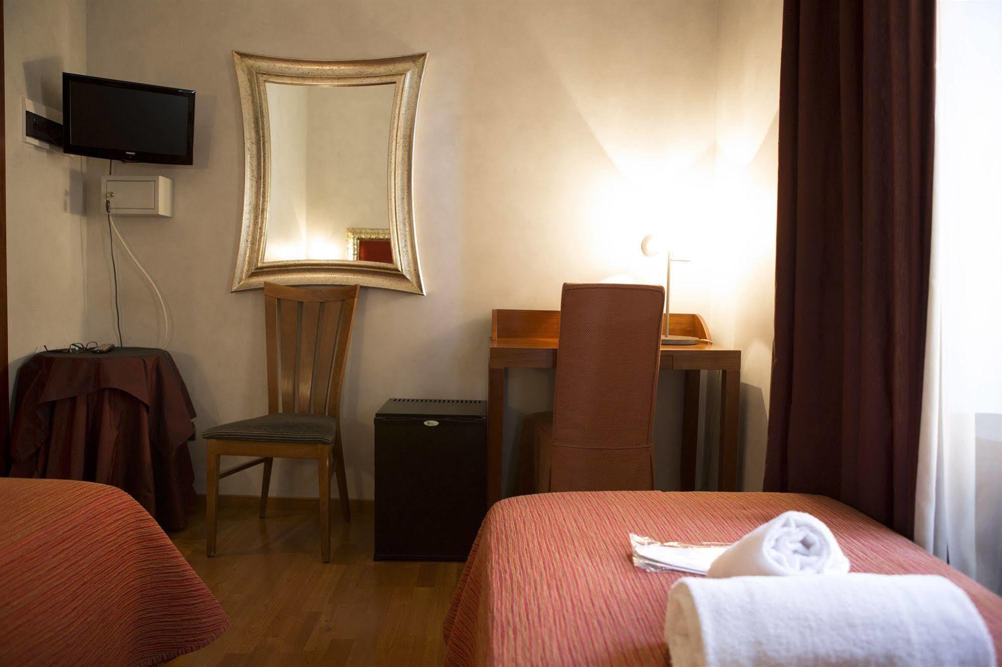Hotel Piave Rome Buitenkant foto